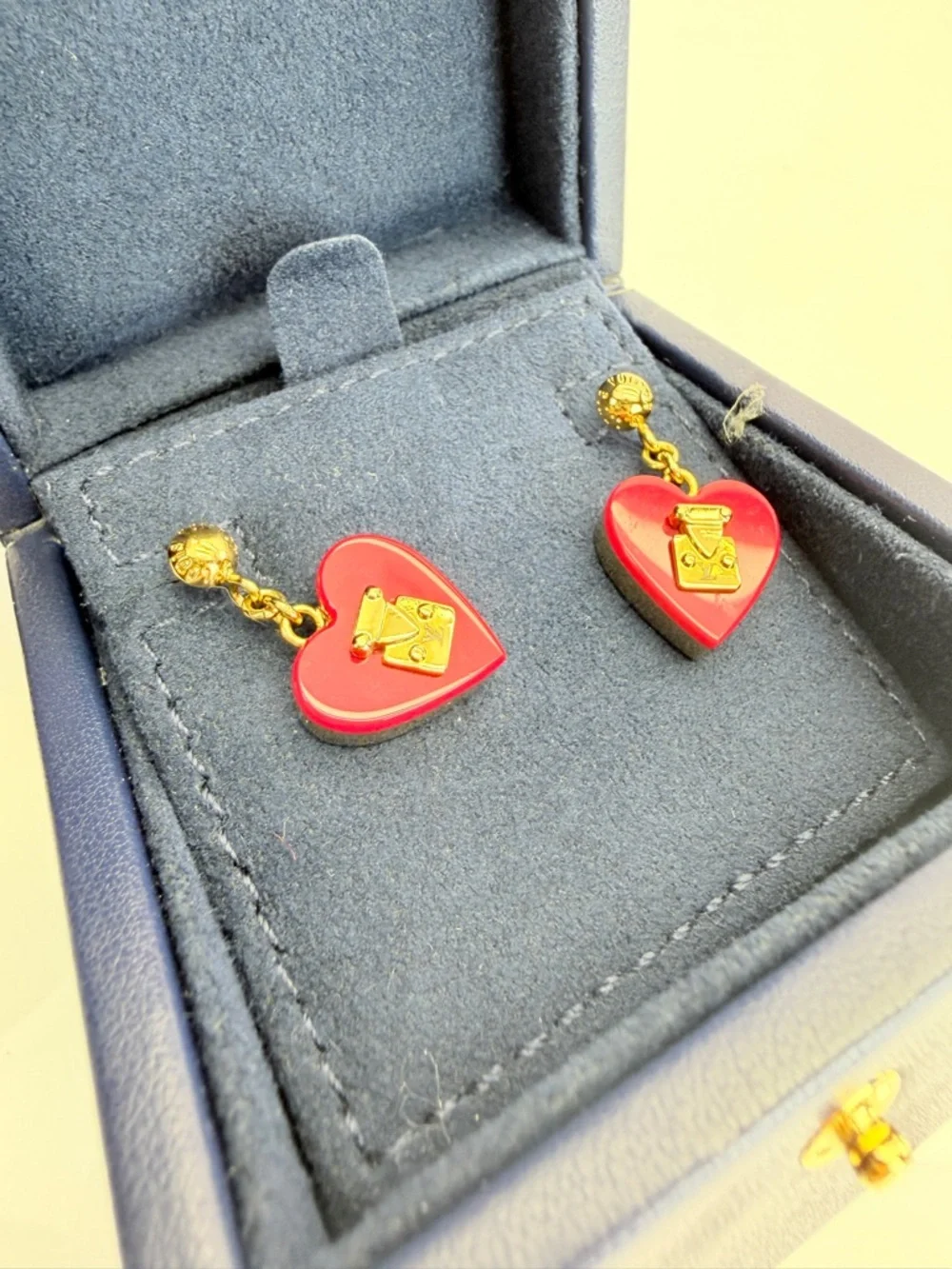 Louis Vuitton Lock Me Heart Earrings Pomme D'Amour